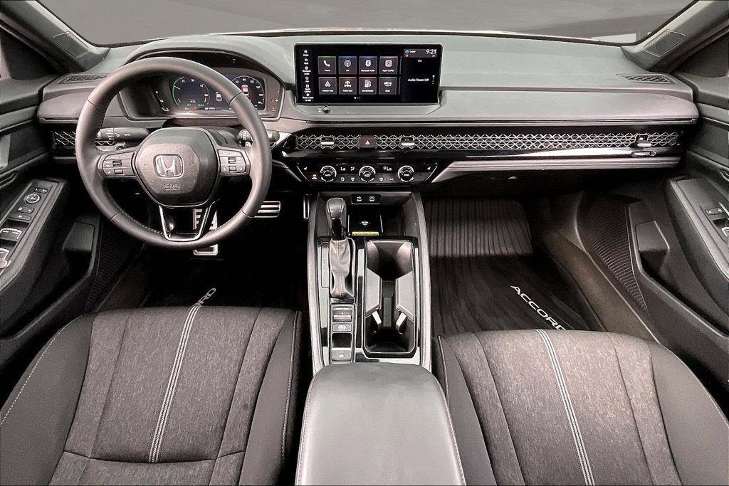 Certified 2025 Honda Accord Sport image 7