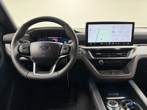 New 2025 Ford Explorer ST-Line w/ Premium Package image 25