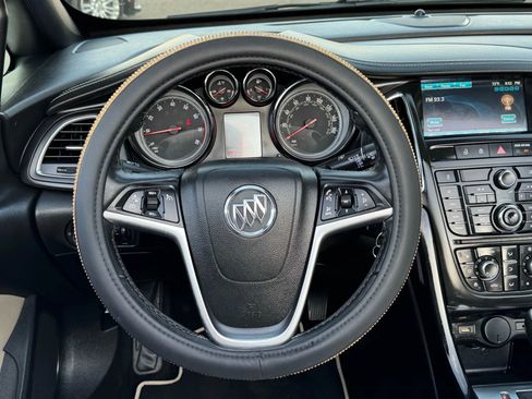 Used 2016 Buick Cascada Premium image 28