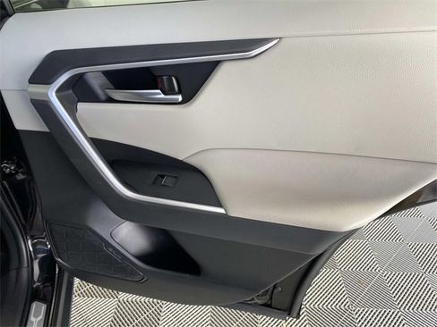 Used 2024 Toyota RAV4 XLE image 24