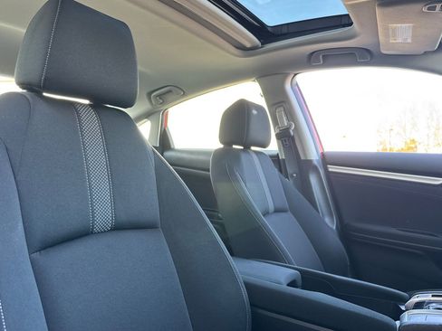 Used 2019 Honda Civic EX image 30