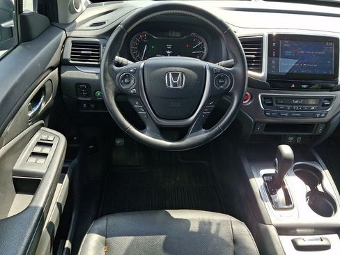 Used 2019 Honda Ridgeline RTL-T image 12