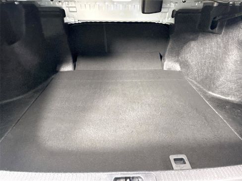 Certified 2023 Toyota Camry SE FWD image 32