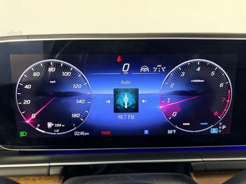 Used 2024 Mercedes-Benz GLE 350 4MATIC image 21
