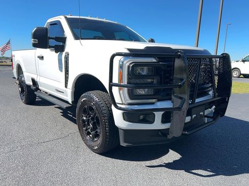 Used 2025 Ford F250 XL w/ STX Appearance Package image 3