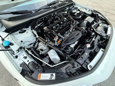 Used 2024 Honda Civic Touring image 39