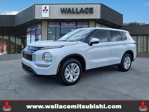New 2026 Mitsubishi Outlander ES AWD/4WD image 1