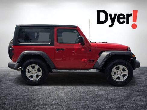 Used 2021 Jeep Wrangler Sport AWD/4WD image 2