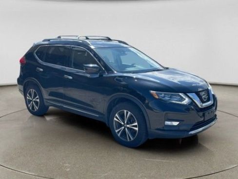 Used 2017 Nissan Rogue SL w/ SL Premium Package image 6