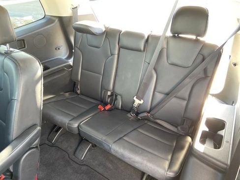 Used 2025 Kia Telluride S image 53