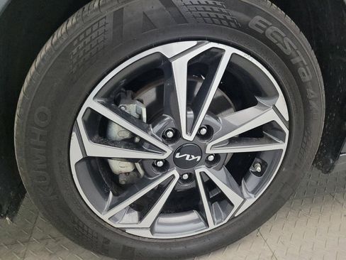 Used 2023 Kia Forte LXS FWD image 31