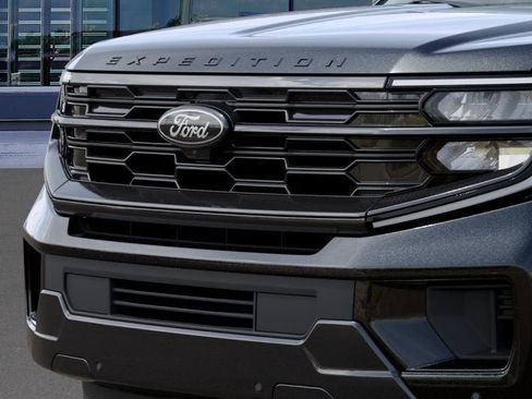 New 2027 Ford Expedition Max Platinum w/ Stealth Appearance Package AWD/4WD image 17