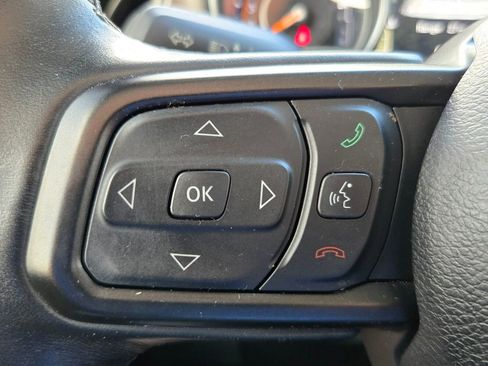 Used 2022 Jeep Gladiator Sport image 25