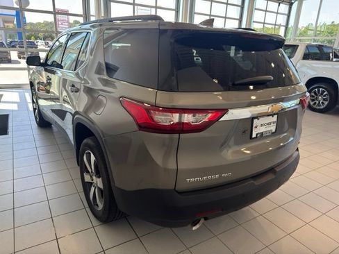 Used 2019 Chevrolet Traverse LT w/ LT Premium Package AWD/4WD image 44