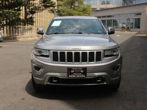 Used 2015 Jeep Grand Cherokee Overland AWD/4WD image 3