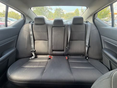 Used 2024 Nissan Altima 2.5 SV FWD image 38