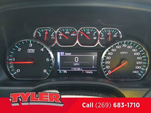 Used 2018 GMC Sierra 1500 SLE w/ SLE Value Package AWD/4WD image 45
