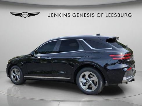Used 2026 Genesis GV70 2.5T Advanced w/ G1 Accessory Package AWD/4WD image 8