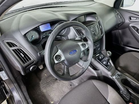 Used 2013 Ford Focus S FWD image 2