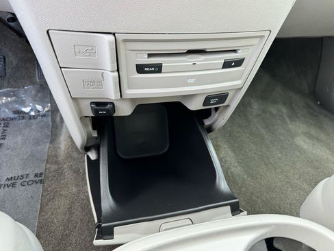 Used 2016 Honda Odyssey Touring Elite image 33