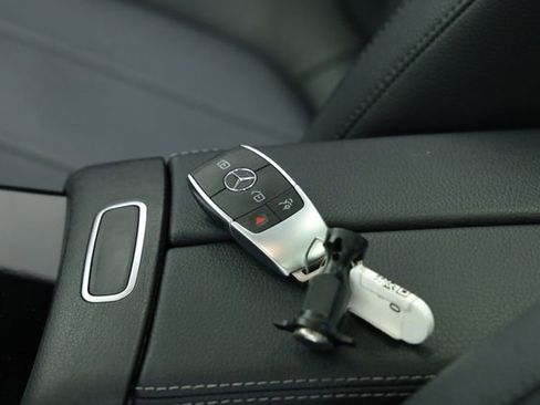 Used 2025 Mercedes-Benz CLA 250 CLA 250 image 41