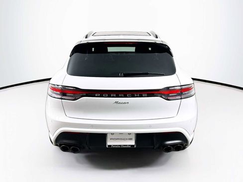 Certified 2026 Porsche Macan AWD/4WD image 10