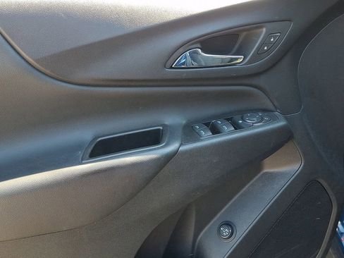 Used 2023 Chevrolet Equinox LT image 13