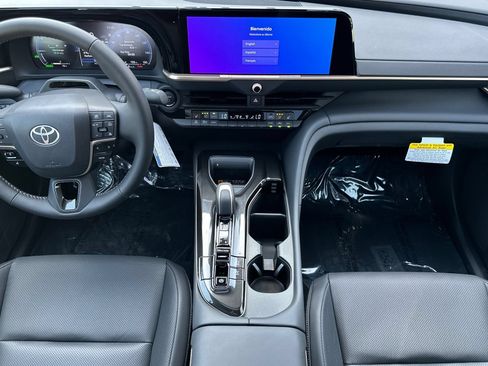 New 2026 Toyota Crown w/ Advanced Technology Package AWD/4WD image 15