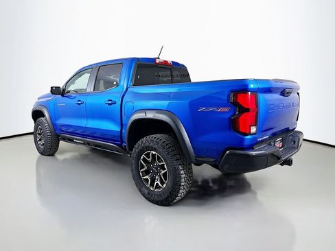 Used 2024 Chevrolet Colorado ZR2 AWD/4WD image 7