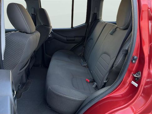 Used 2013 Nissan Xterra PRO-4X AWD/4WD image 19