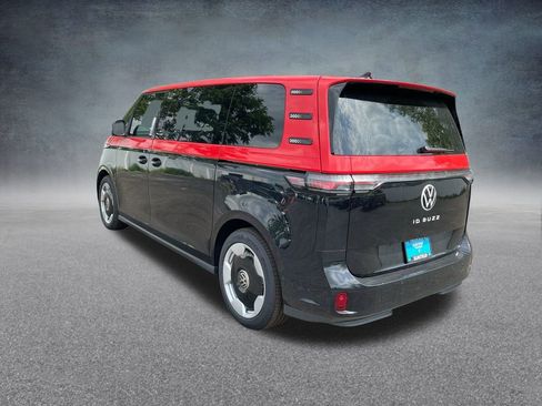 New 2025 Volkswagen ID. Buzz Pro S image 31