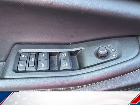 Used 2024 Jeep Grand Cherokee Laredo X AWD/4WD image 15