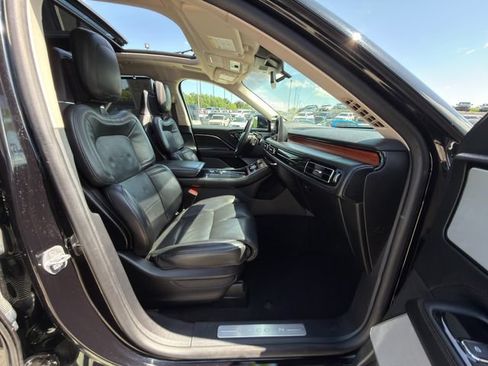 Used 2020 Lincoln Aviator Grand Touring w/ Equipment Group 302A AWD/4WD image 9