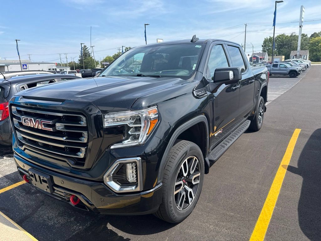 Used 2021 GMC Sierra 1500 AT4 w/ AT4 Premium Package AWD/4WD image 1