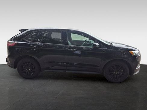 Certified 2024 Ford Edge ST-Line AWD/4WD image 7