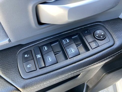 Used 2022 RAM 3500 Big Horn w/ Level A Equipment Group image 11