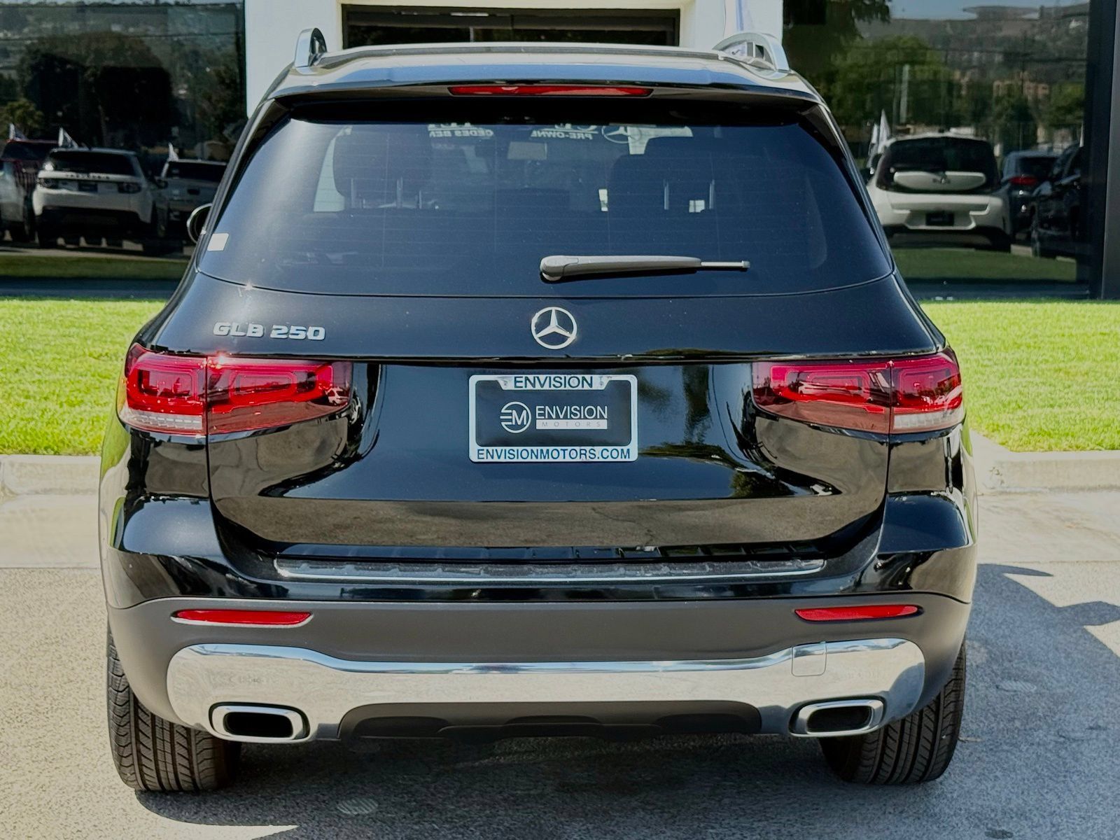 Used 2023 Mercedes-Benz GLB 250 image 13