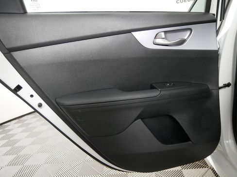 Used 2024 Kia Forte LX FWD image 11