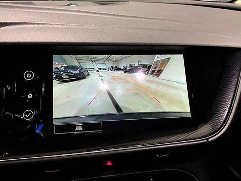 Certified 2023 Buick Envision Essence image 20