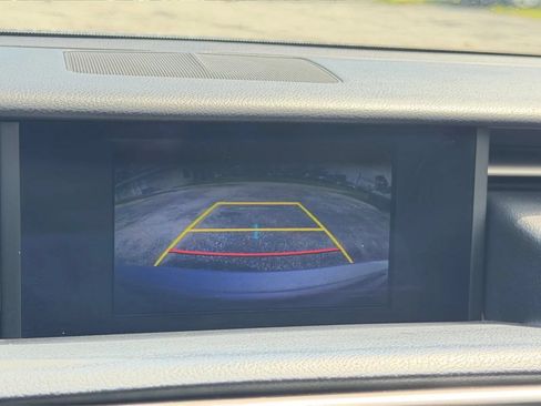 Used 2016 Lexus IS 200t RWD image 20
