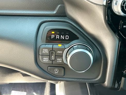 New 2026 RAM 1500 Big Horn AWD/4WD image 18