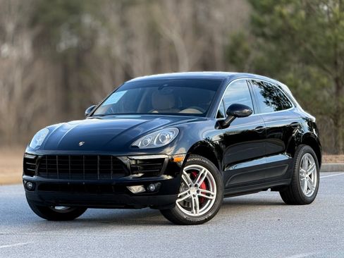 Used 2017 Porsche Macan S image 7