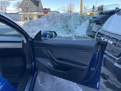 Used 2020 Tesla Model 3 Long Range image 11