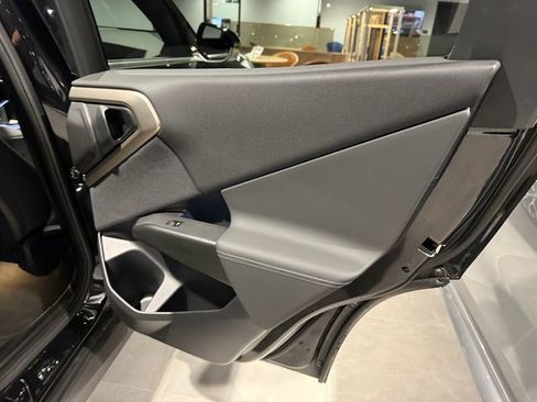 Certified 2025 BMW X3 xDrive30i w/ Convenience Package image 27