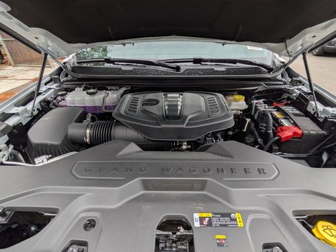 New 2026 Jeep Grand Wagoneer 4WD w/ Premium Group I image 31