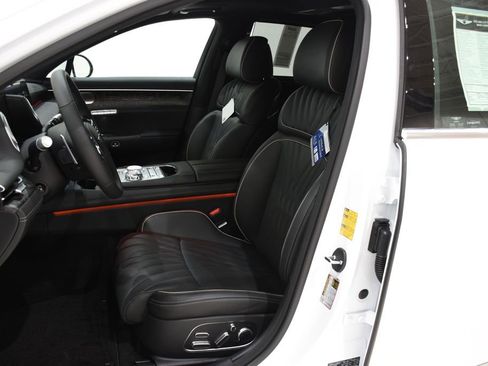 New 2025 Genesis G90 3.5T image 16