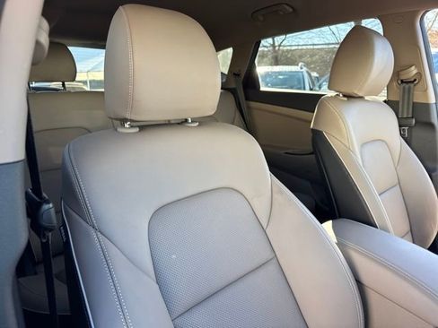 Used 2021 Hyundai Tucson Limited w/ Cargo Package image 25