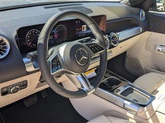 New 2026 Mercedes-Benz GLB 250 video 3
