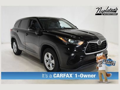Used 2023 Toyota Highlander LE