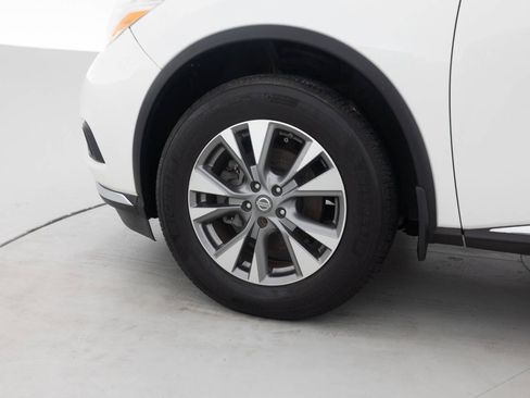 Used 2016 Nissan Murano SL w/ SL Technology Package FWD image 18